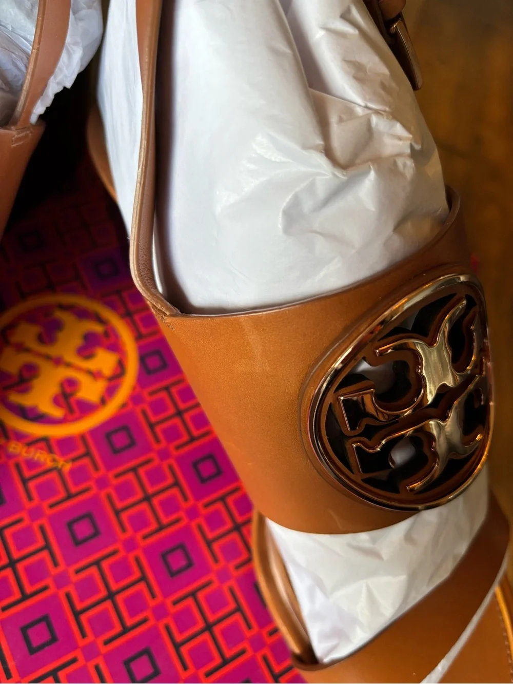 NIB Tory Burch tan wedges